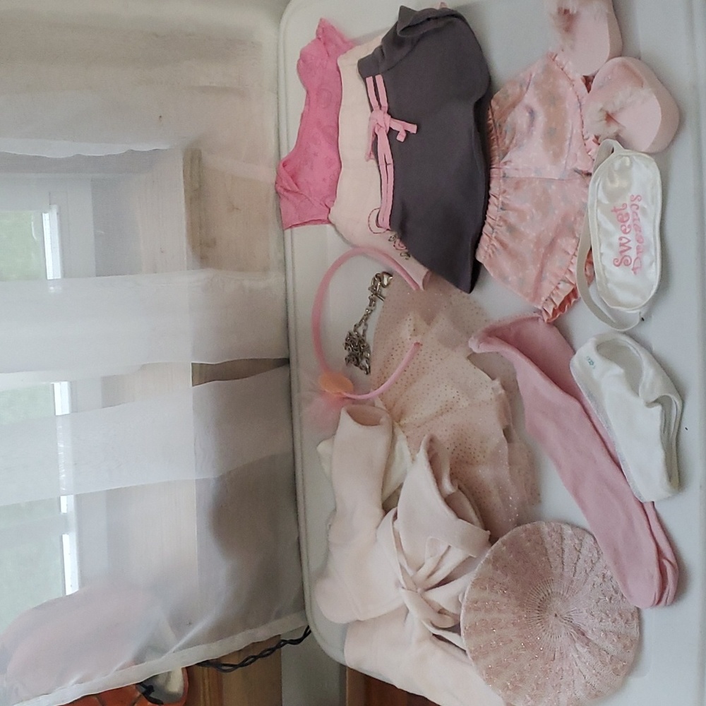 American Girl Pink outfits.  Winter Sparkle outfit, Sleep wear, Skirts, top